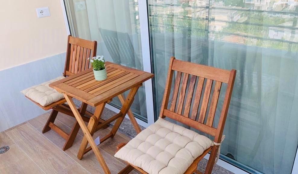 Madalin Seaside Apartment Vlore Luaran gambar